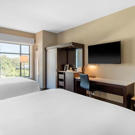 Cambria Hotel College Park Exterior photo