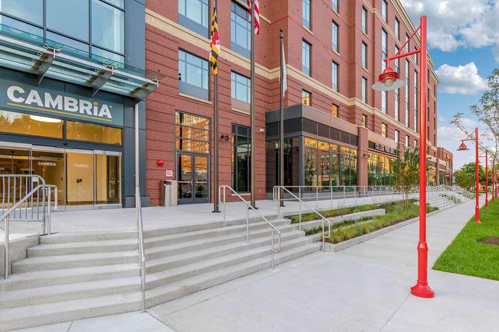 Cambria Hotel College Park Exterior photo