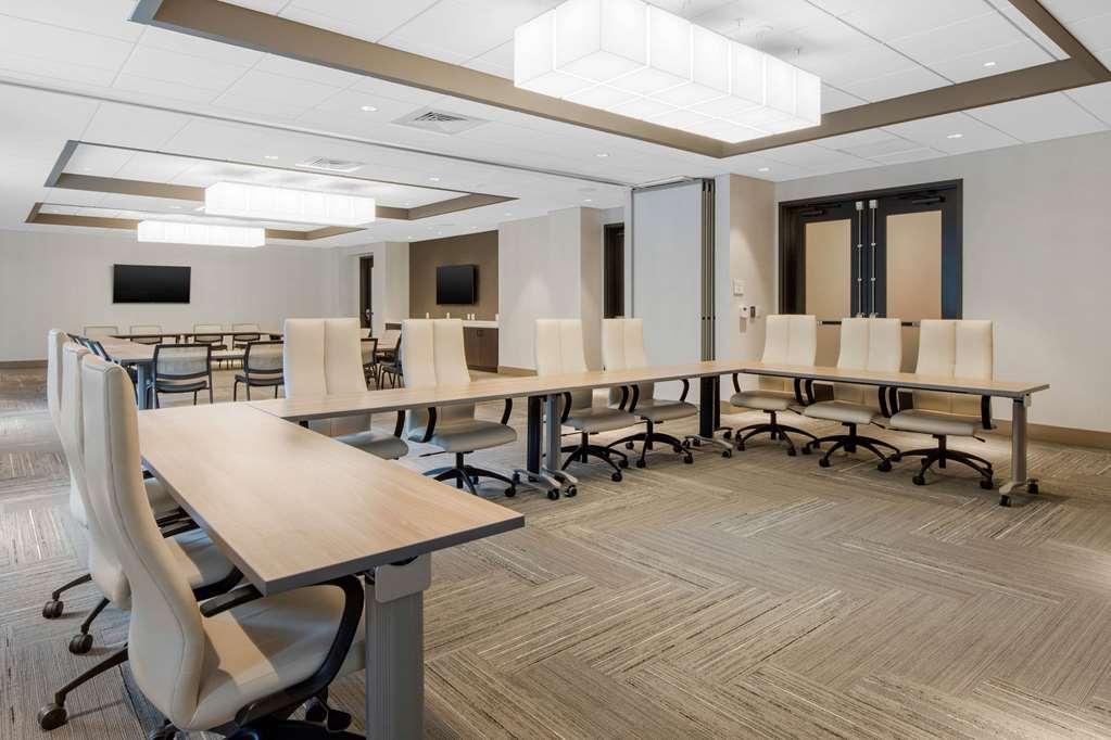 Cambria Hotel College Park Facilities photo